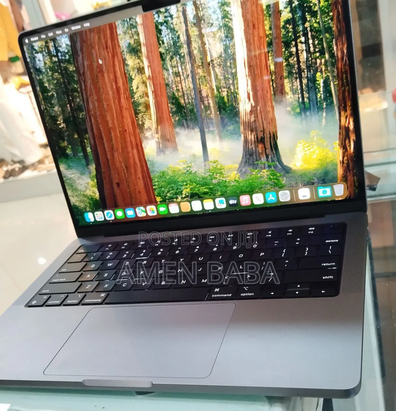 New Laptop Apple MacBook Pro M1 16GB Apple M1 Pro SSD 512GB