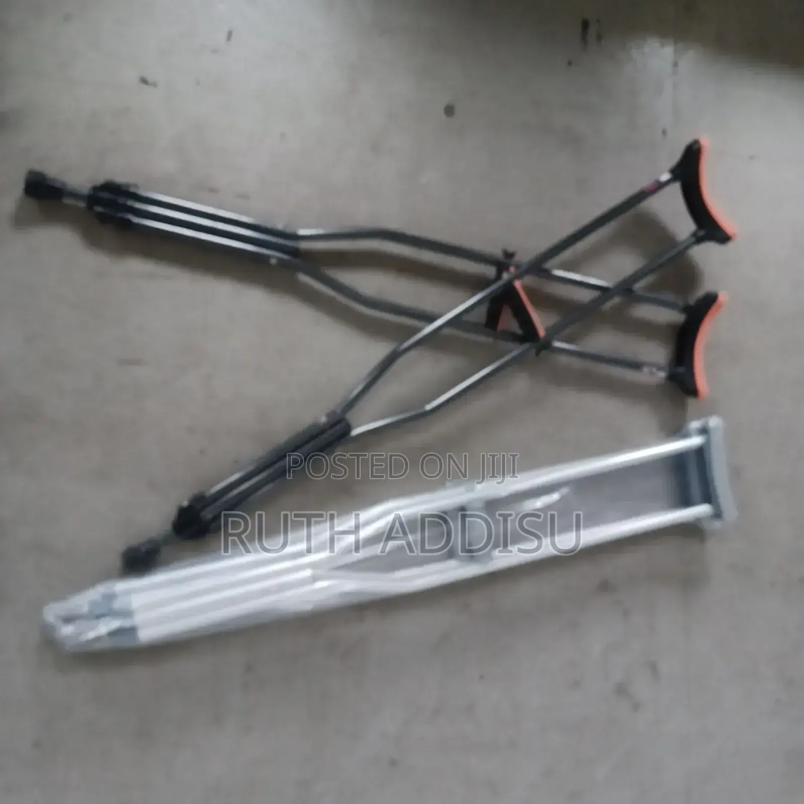 Axillary Crutches32crutches3crutches11crutches90crutches