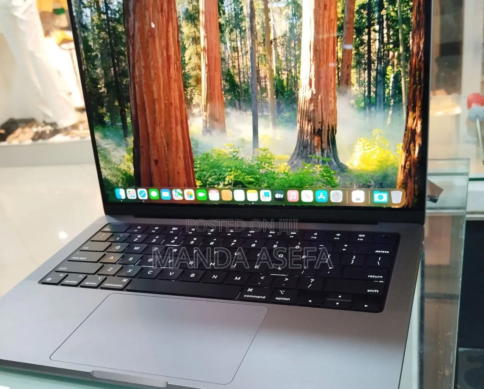 New Laptop Apple MacBook Pro M1 16GB Apple M1 SSD 1T