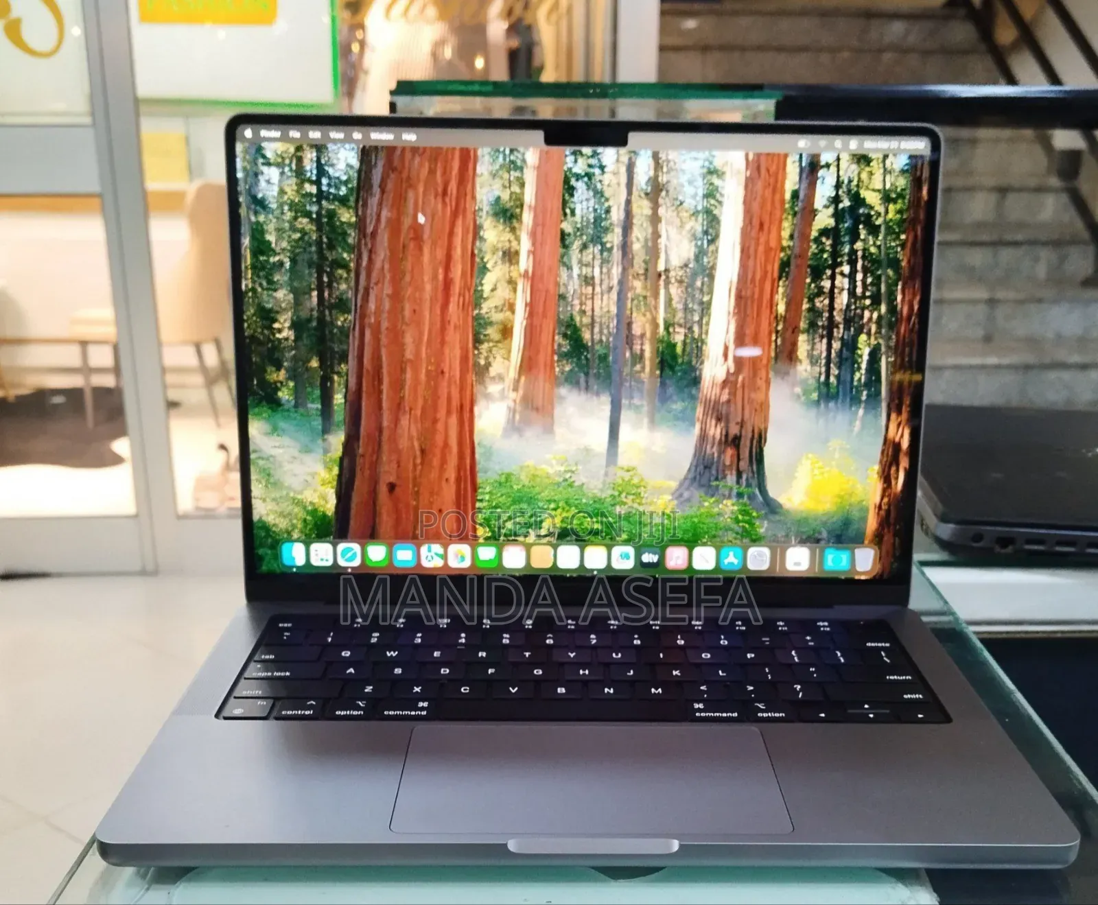 New Laptop Apple MacBook Pro M1 16GB Apple M1 SSD 1T