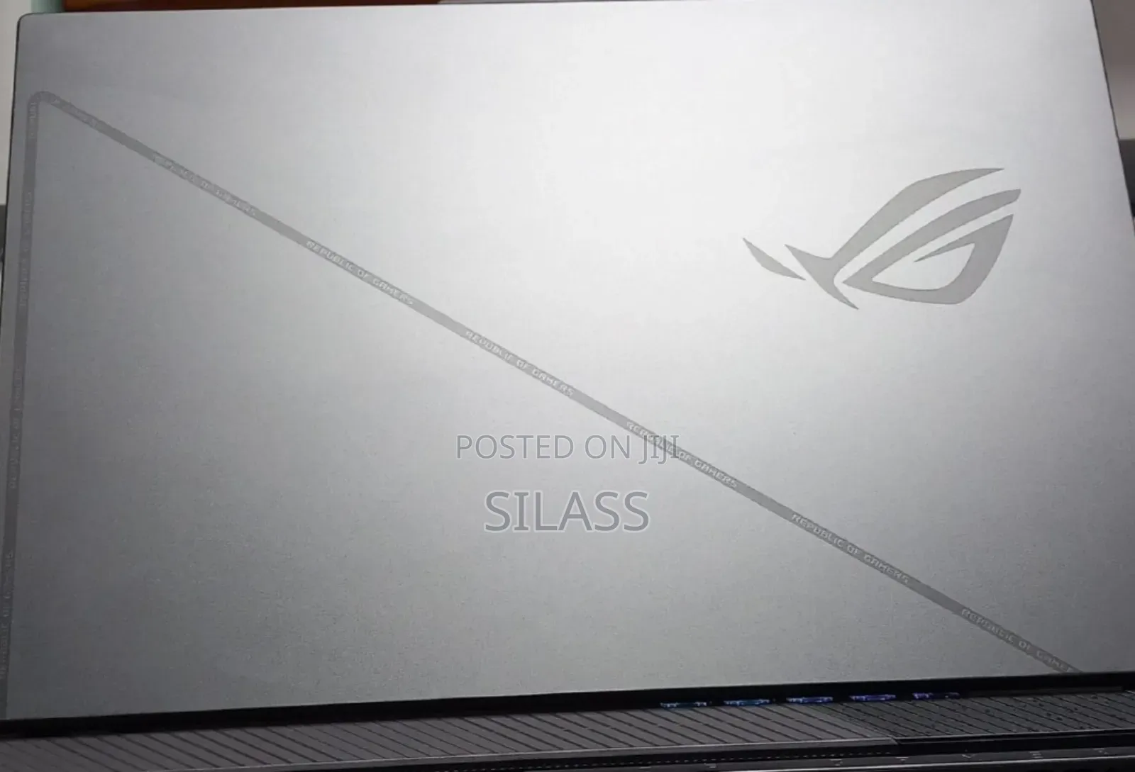 New Laptop Asus ROG Strix G15 16GB Intel Core I7 SSD 1T