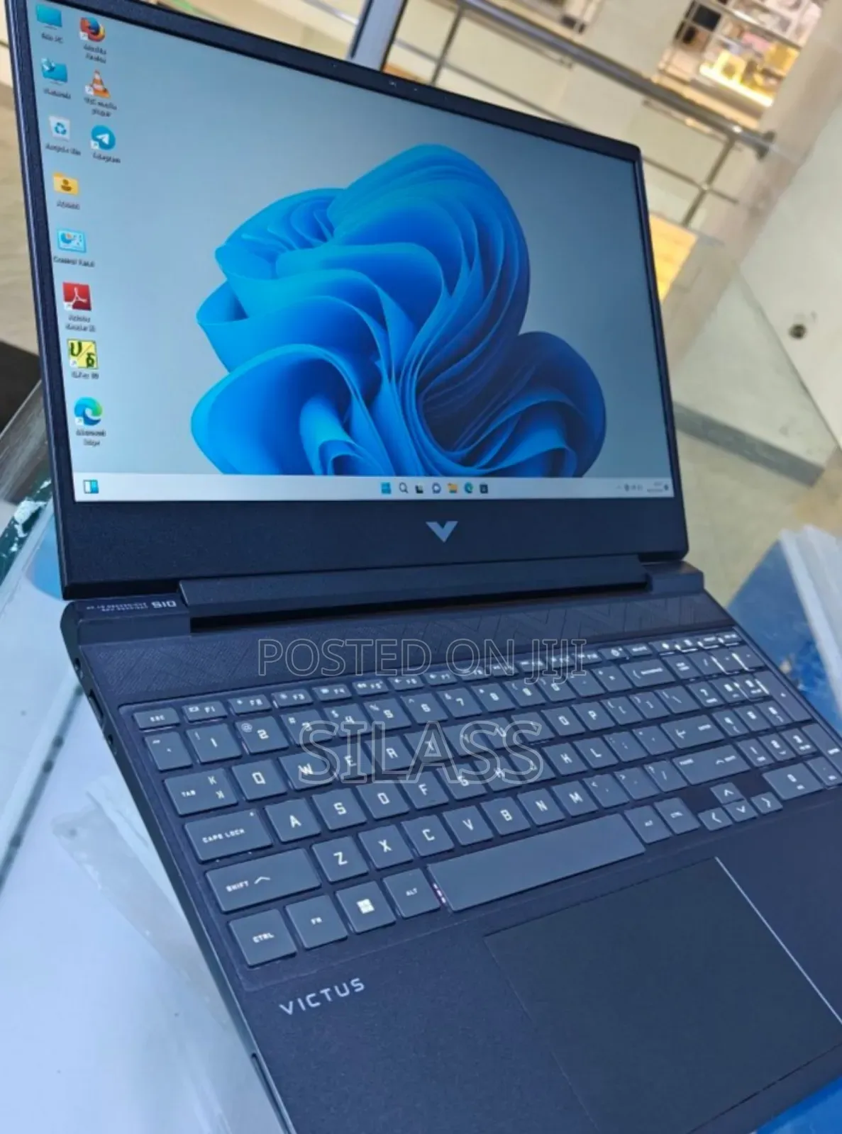 New Laptop HP Victus 16 16GB Intel Core I7 SSD 1T
