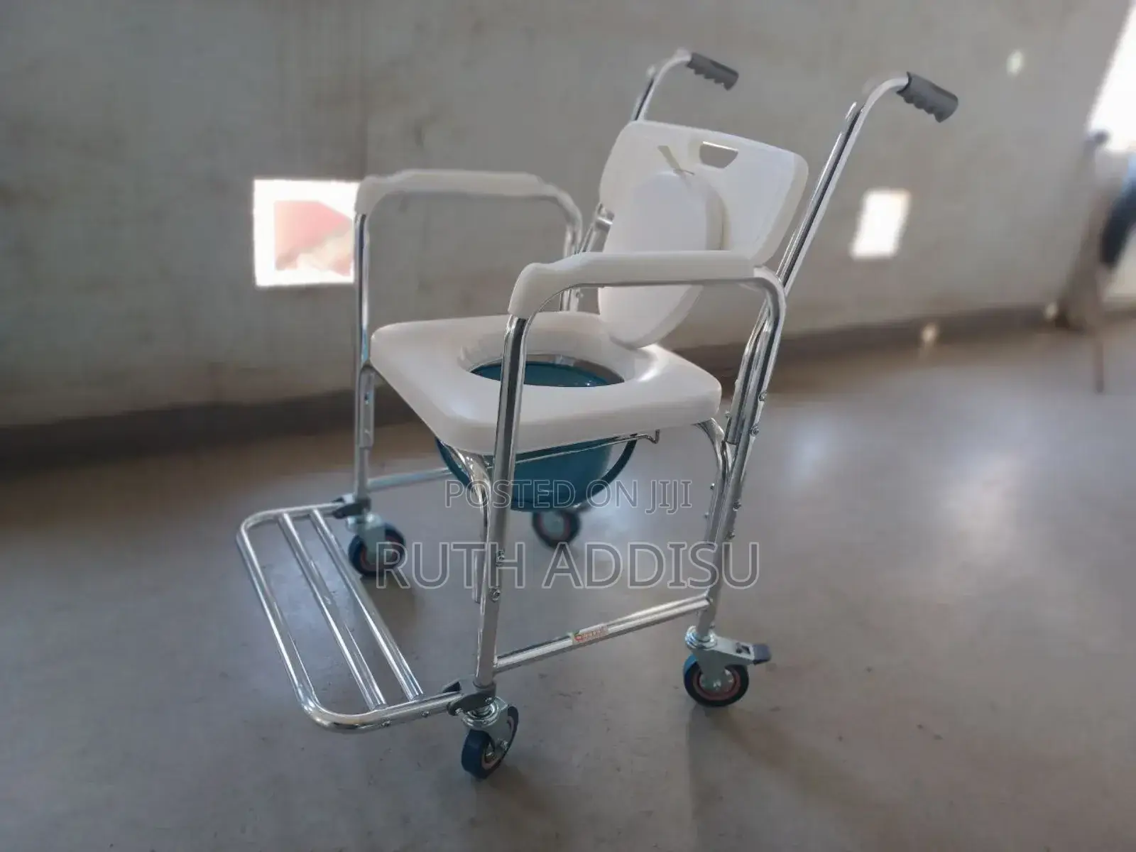 Mini Wheel 12commode Chair008commode Chair12commode Chair