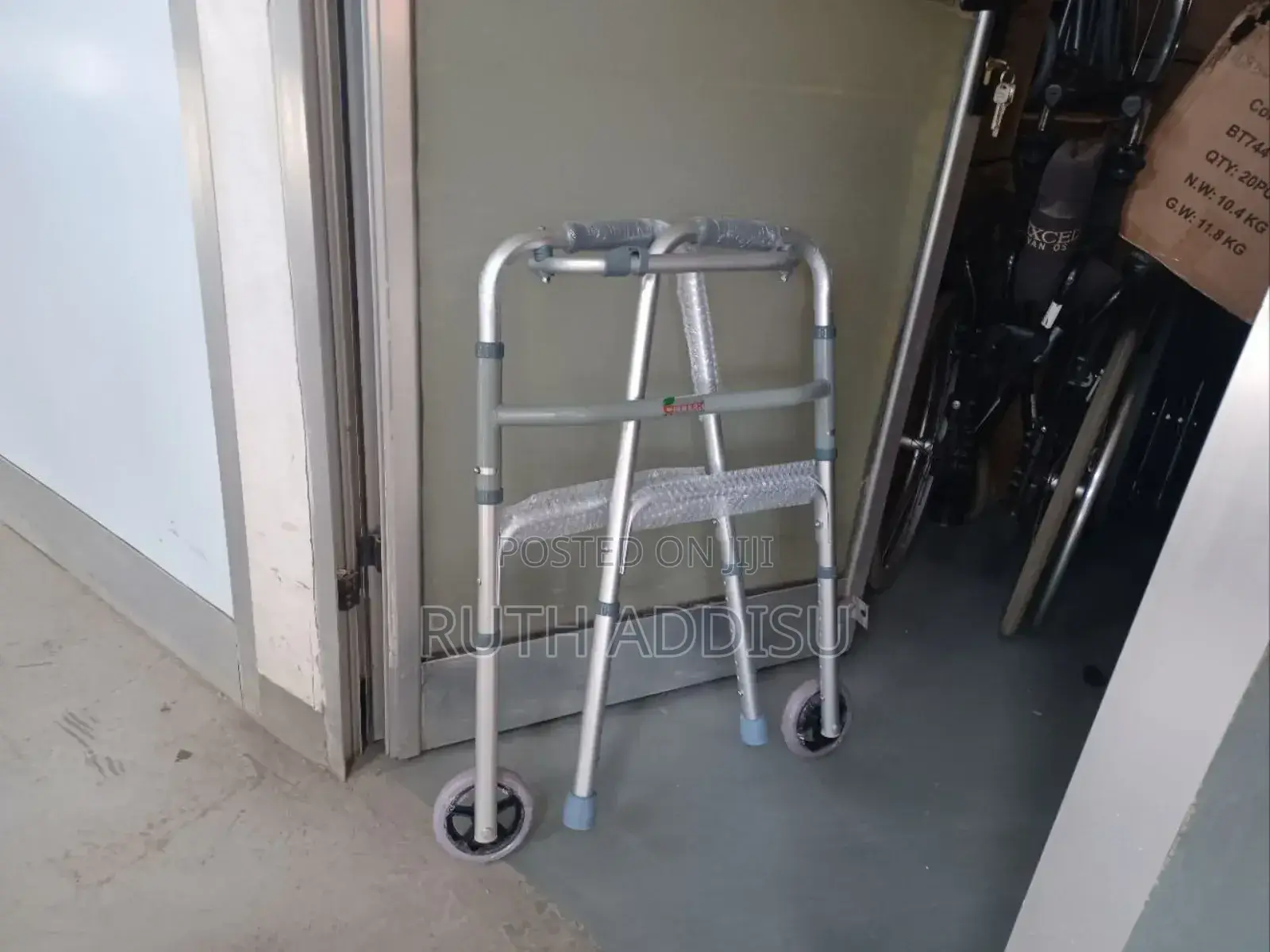 የሚታጠፍ የአዋቂ እርምጃ መለማመጃ Walker33walker Medical21walker99walker