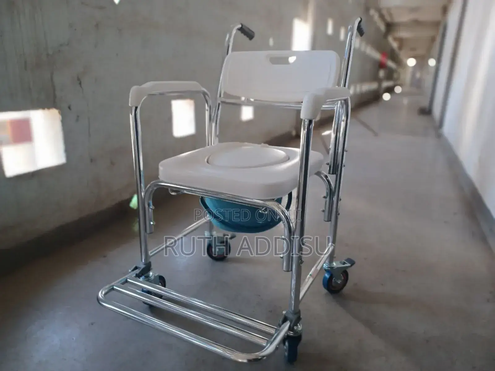 Commode Wheel Chair44toilet Seat Commode Wheel Chair Strong
