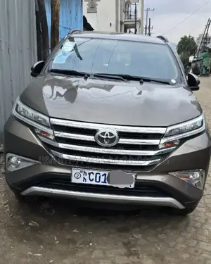 Photo - Toyota Rush 2022 Gray