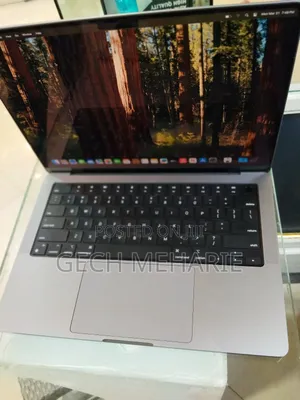 New Laptop Apple MacBook Pro M1 16GB Apple M1 Pro SSD 1T