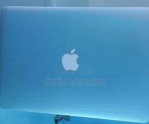 New Laptop Apple MacBook Air 2014 4GB Intel Core I5 SSD 128GB