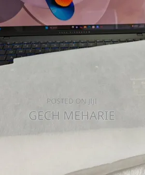 New Laptop Asus VivoBook 15 X505BA 16GB Intel Core I9 SSD 1T