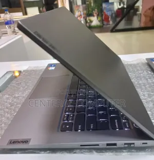 New Laptop Lenovo ThinkPad X390 16GB Intel Core I7 SSD 512GB