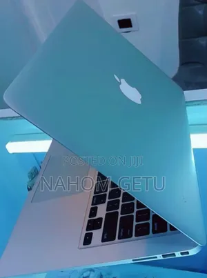 New Laptop Apple MacBook 2014 4GB Intel Core I5 SSD 128GB