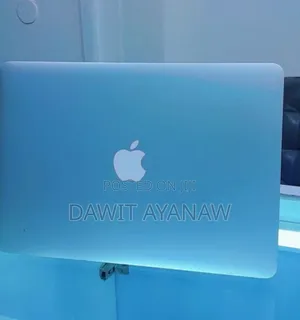 New Laptop Apple MacBook Air 2014 4GB Intel Core I5 SSD 256GB