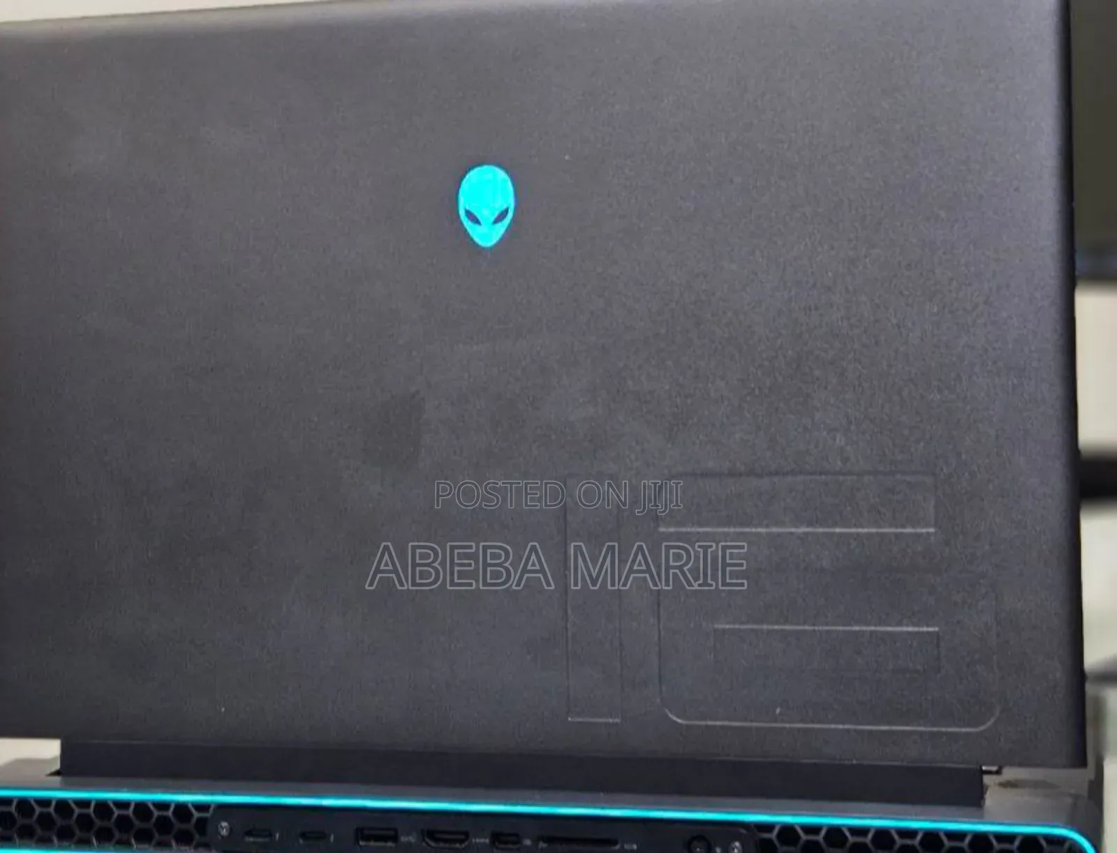 New Laptop Alienware M17x R2 16GB Intel Core I7 SSD 1T