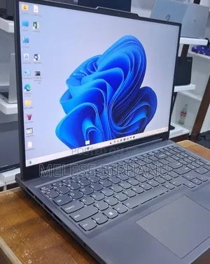 New Laptop Lenovo 24GB Intel Core I7 SSD 1T