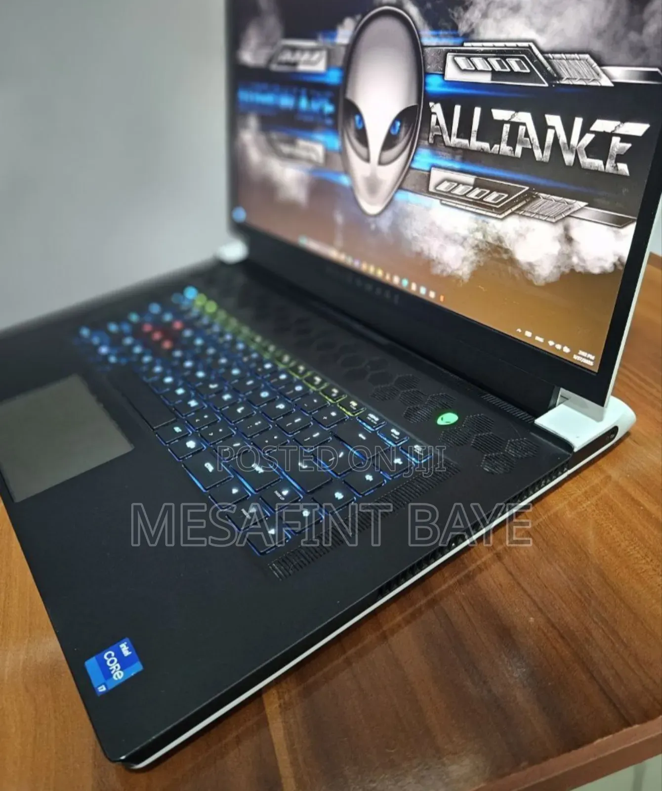 New Laptop Alienware M17x R2 16GB Intel Core I7 SSD 512GB