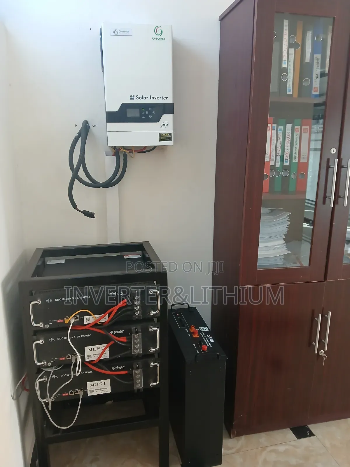 Solar Hybrid Inverter Lithium Ion Battery(Automatic Power)