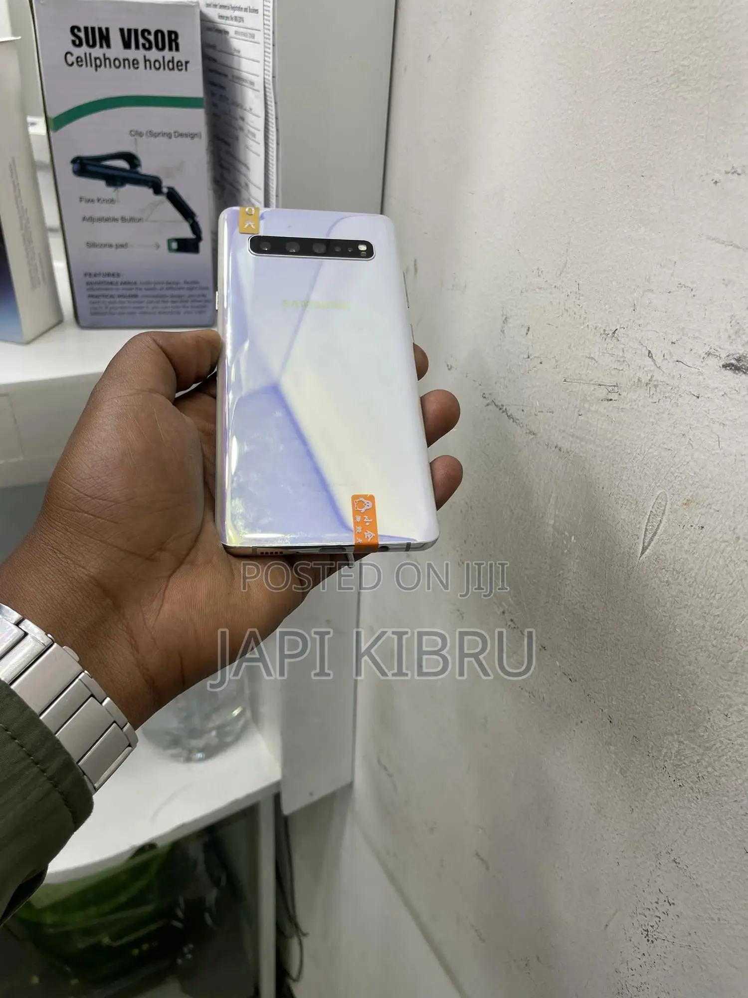 New Samsung Galaxy S10 5G 512 GB Silver