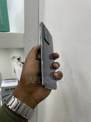 New Samsung Galaxy S20 Ultra 5G 256 GB Silver