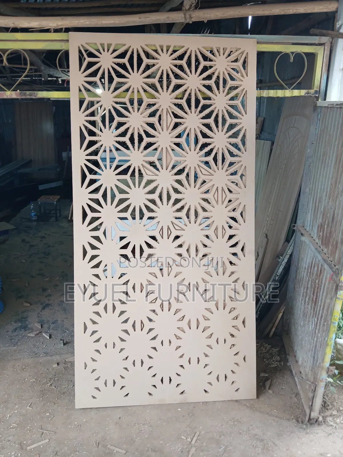 Yeteleyayu Ye Hotel Serawoch Banconiwoch Ena Agelegelot