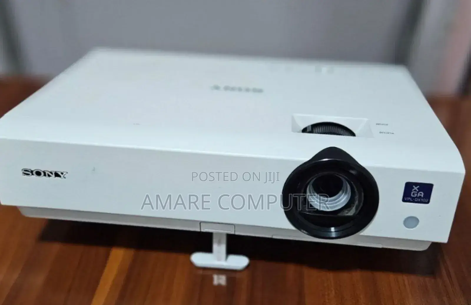 High Quality Sony VPL-Dx102 Projector White Brigh