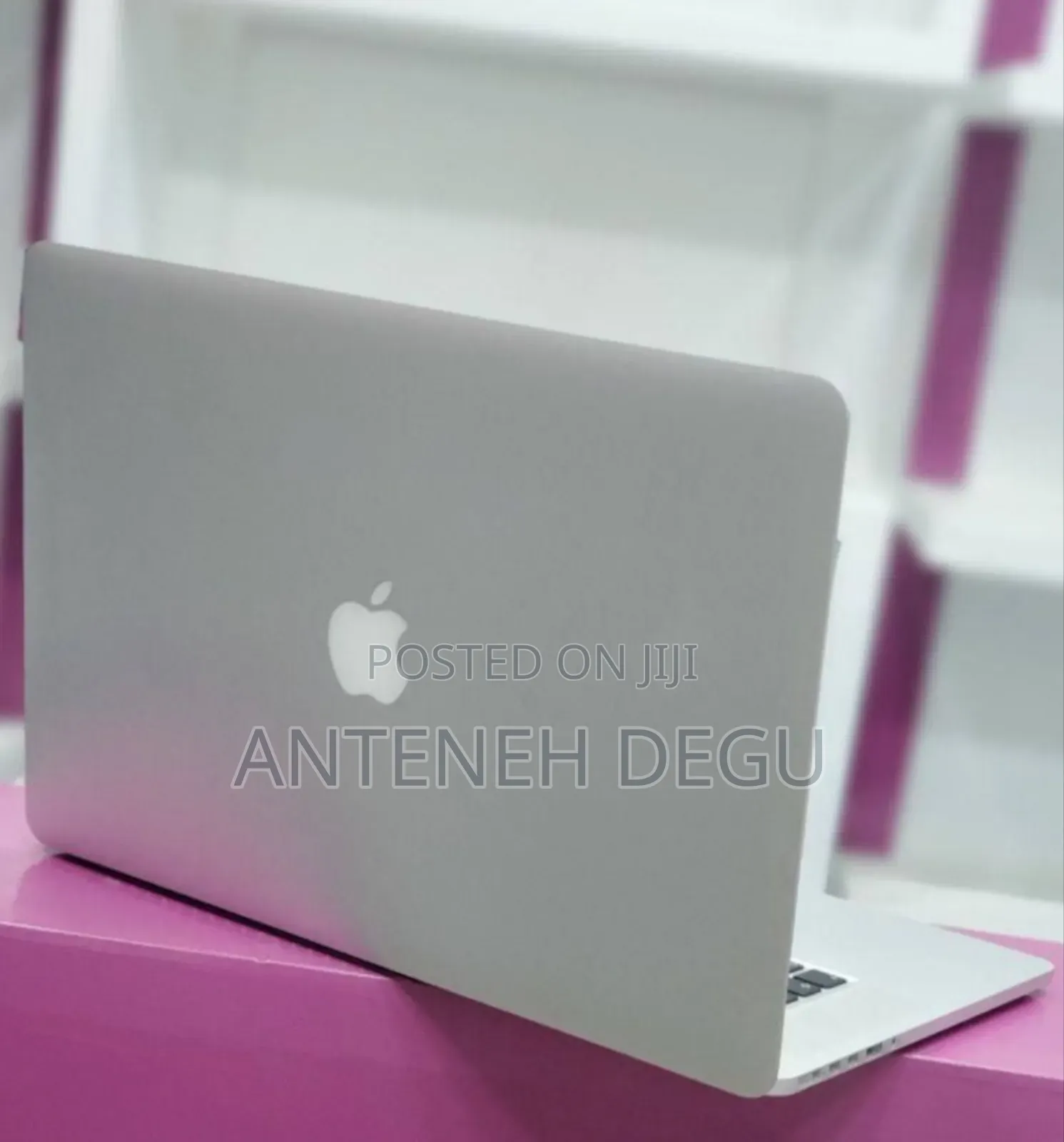 New Laptop Apple MacBook Pro 2015 16GB Intel Core I7 SSD 256GB