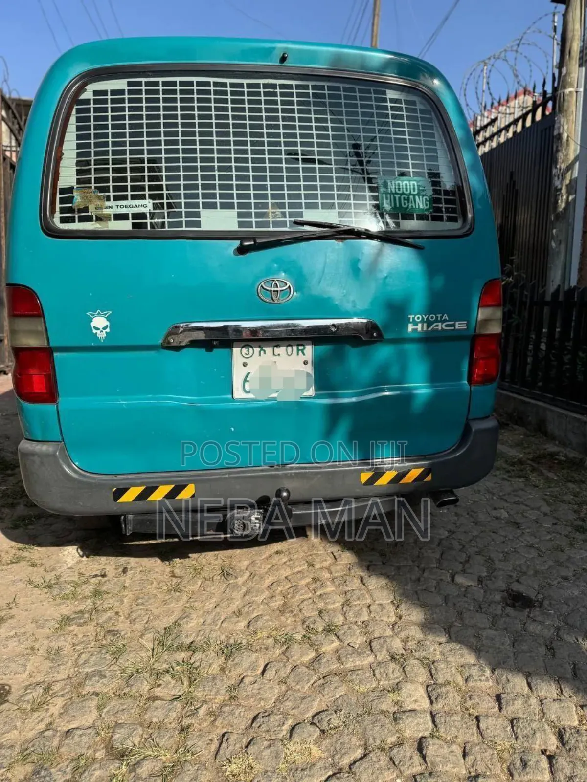 Toyota HiAce 2000