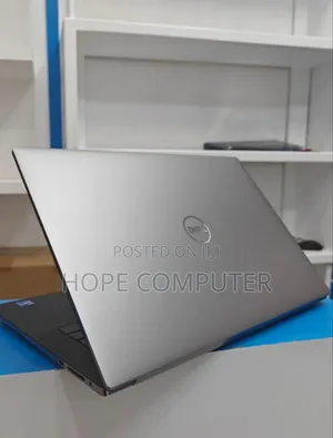 Photo - New Laptop Dell XPS 15 16GB Intel Core I7 SSD 1T