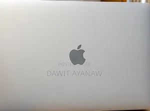 New Laptop Apple MacBook Pro 2022 M2 8GB Apple M2 SSD 256GB