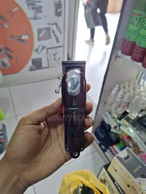 Geemy Professional Hair Trimmer- Gm6715