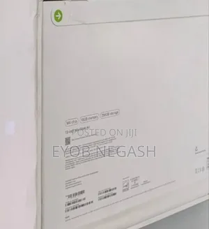 New Laptop Apple MacBook Air 16GB Apple M4 SSD 256GB