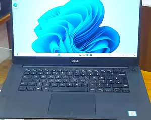 New Laptop Dell Precision 5540 32GB Intel Core I7 SSD 512GB