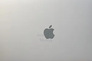 New Laptop Apple MacBook Pro 2022 M2 8GB Apple M2 SSD 256GB
