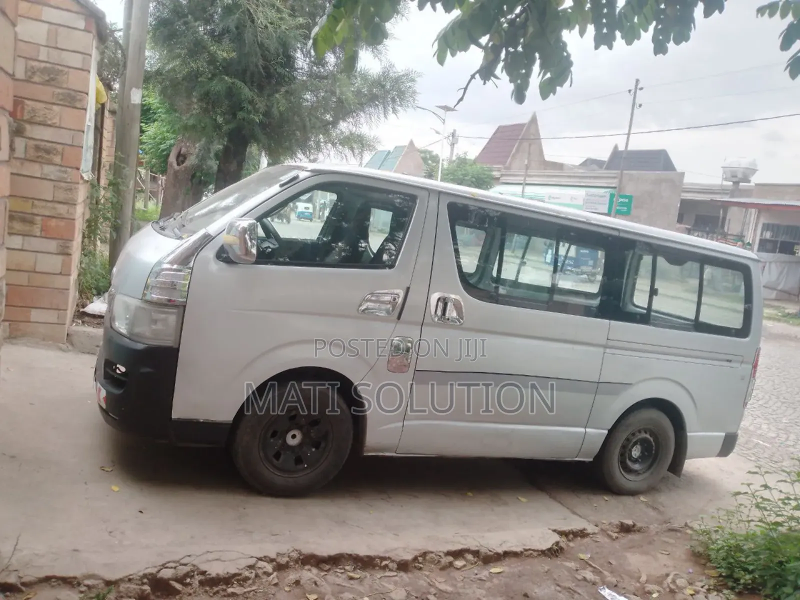 New Toyota HiAce 2007 Silver