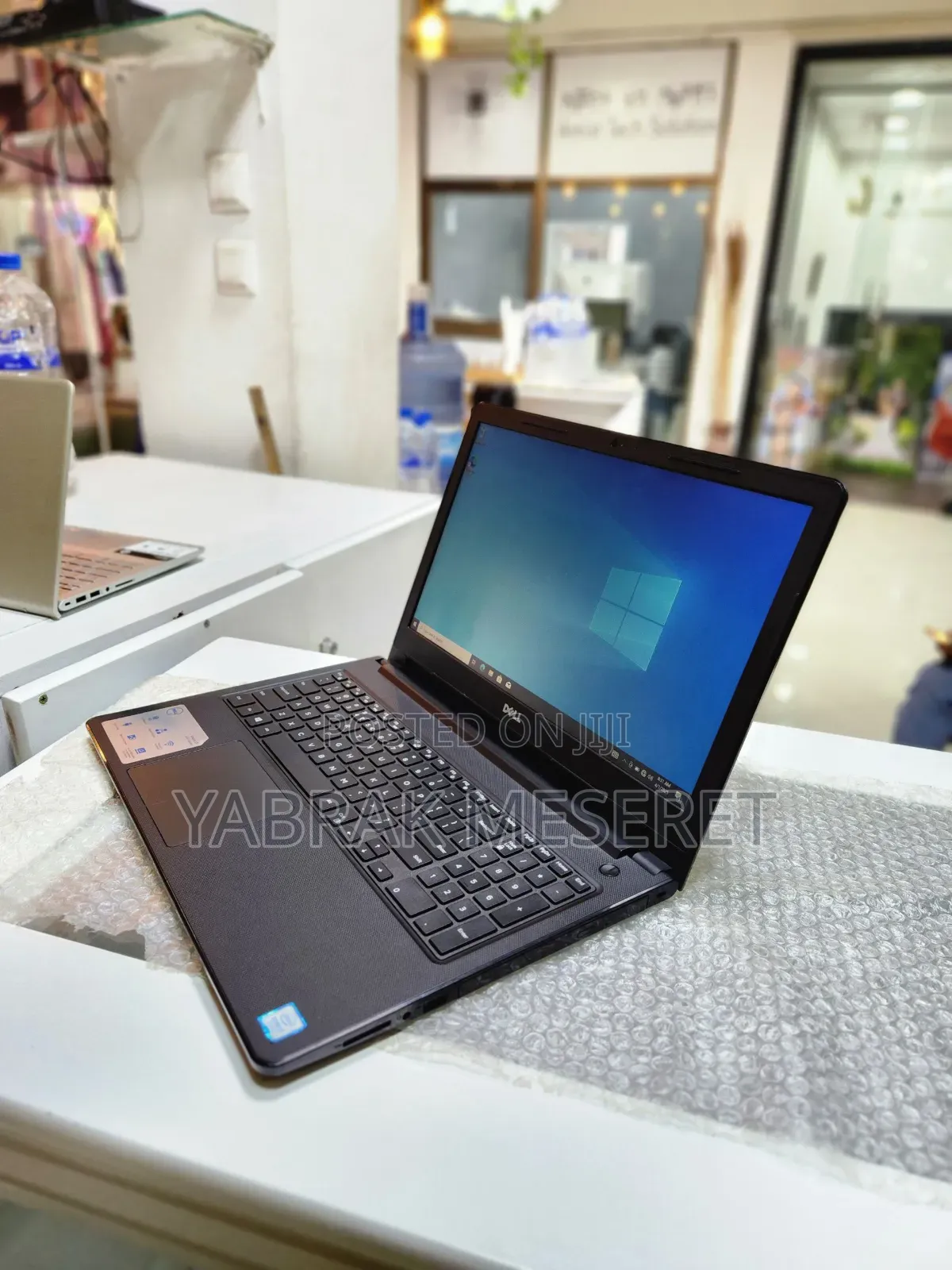 New Laptop Dell Vostro 1510 8GB Intel Core I5 HDD 1T