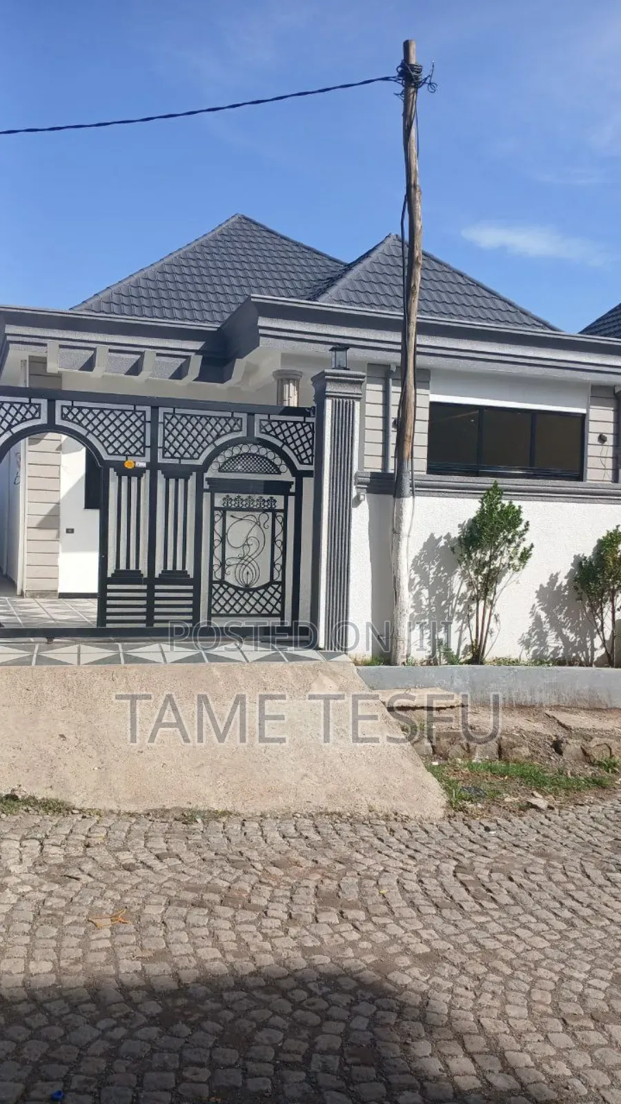 Furnished 4bdrm Villa in Hayat, Bole for sale