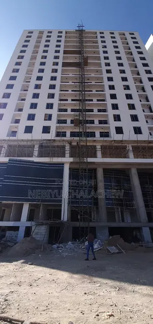 3bdrm Apartment in 95 ሺ ብር በካሬ ባለ ሶስት, Arada for sale