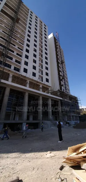 3bdrm Apartment in 95 ሺ ብር በካሬ ባለ ሶስት, Arada for sale