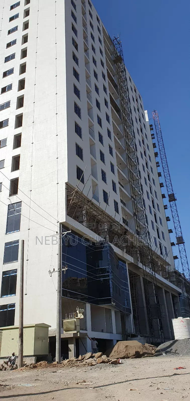 3bdrm Apartment in 95 ሺ ብር በካሬ ባለ ሶስት, Arada for sale