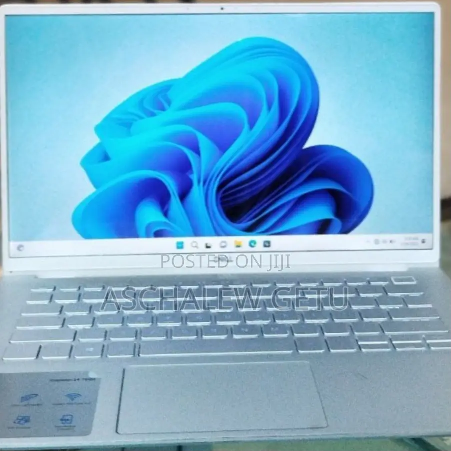 New Laptop Asus Zenbook Duo 14 16GB Intel Core I7 SSD 512GB