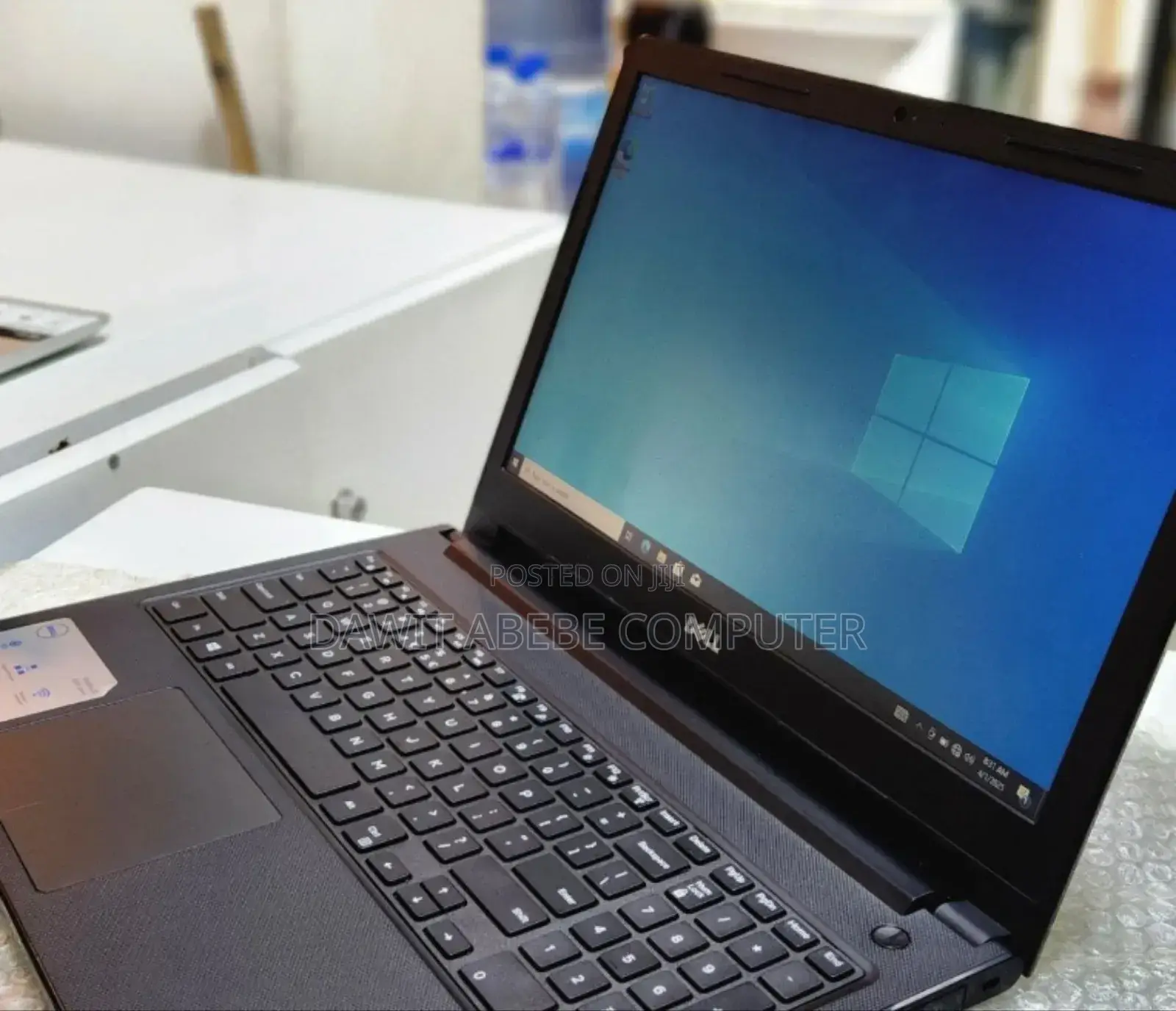 New Laptop Dell 4GB Intel Core I5 SSD 1T