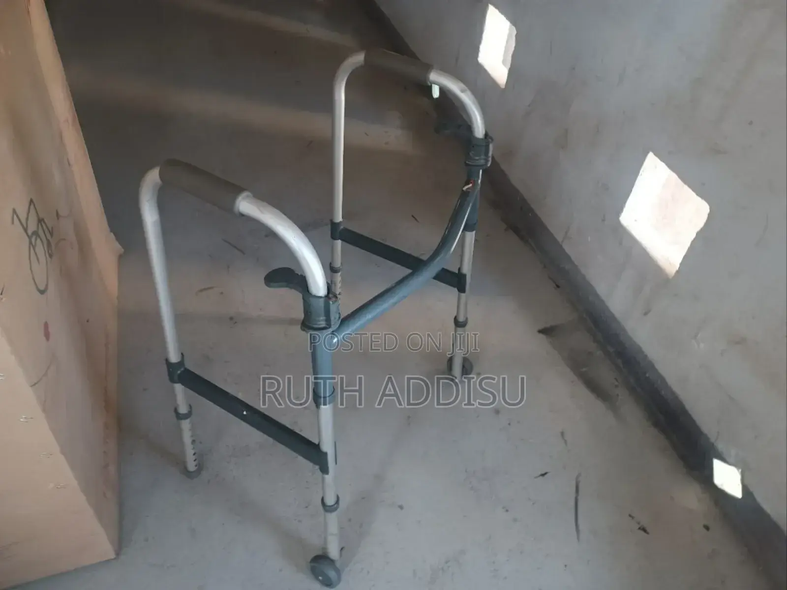 ወከር ዩዝድ Walker43walker66walker Medical Walker33walker