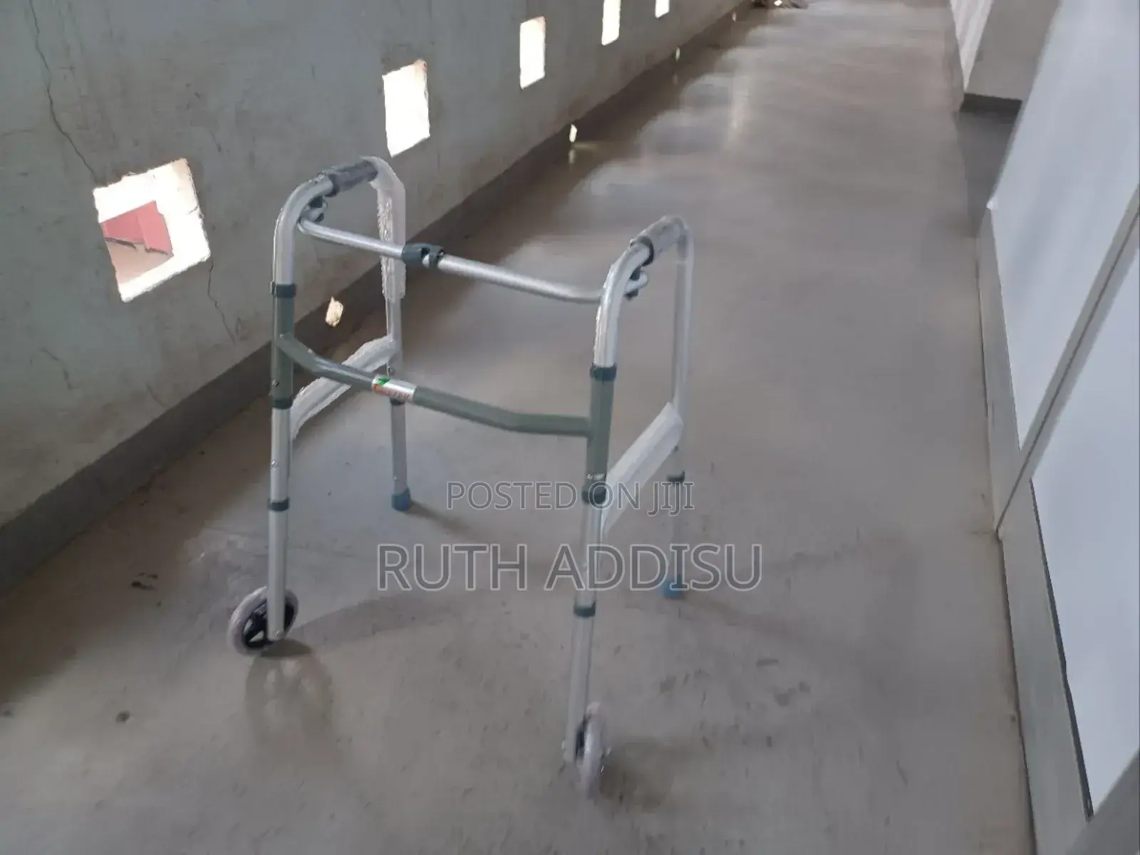 With Wheel Walker33walker43walker77walker89walker43walker