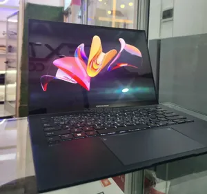 New Laptop Asus Zenbook 14 UX434 16GB Intel Core I7 SSD 512GB