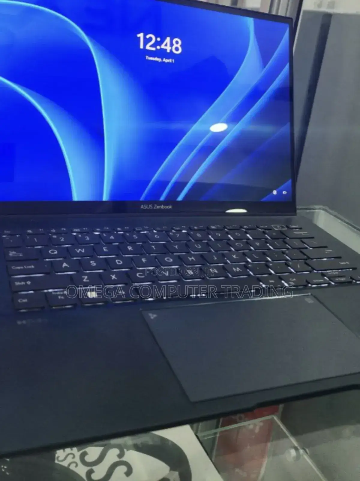 New Laptop Asus ZenBook 13 UX331UN 16GB Intel Core i7 SSD 512GB