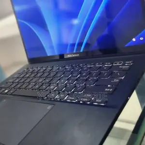 New Laptop Asus ZenBook UX31LA 16GB Intel Core I7 SSD 512GB