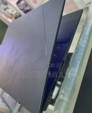 New Laptop Asus ZenBook Pro 15 UX580GE 16GB Intel Core I7 SSD 512GB