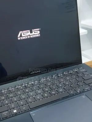 New Laptop Asus Zenbook 14 UX434 16GB Intel Core I7 SSD 512GB