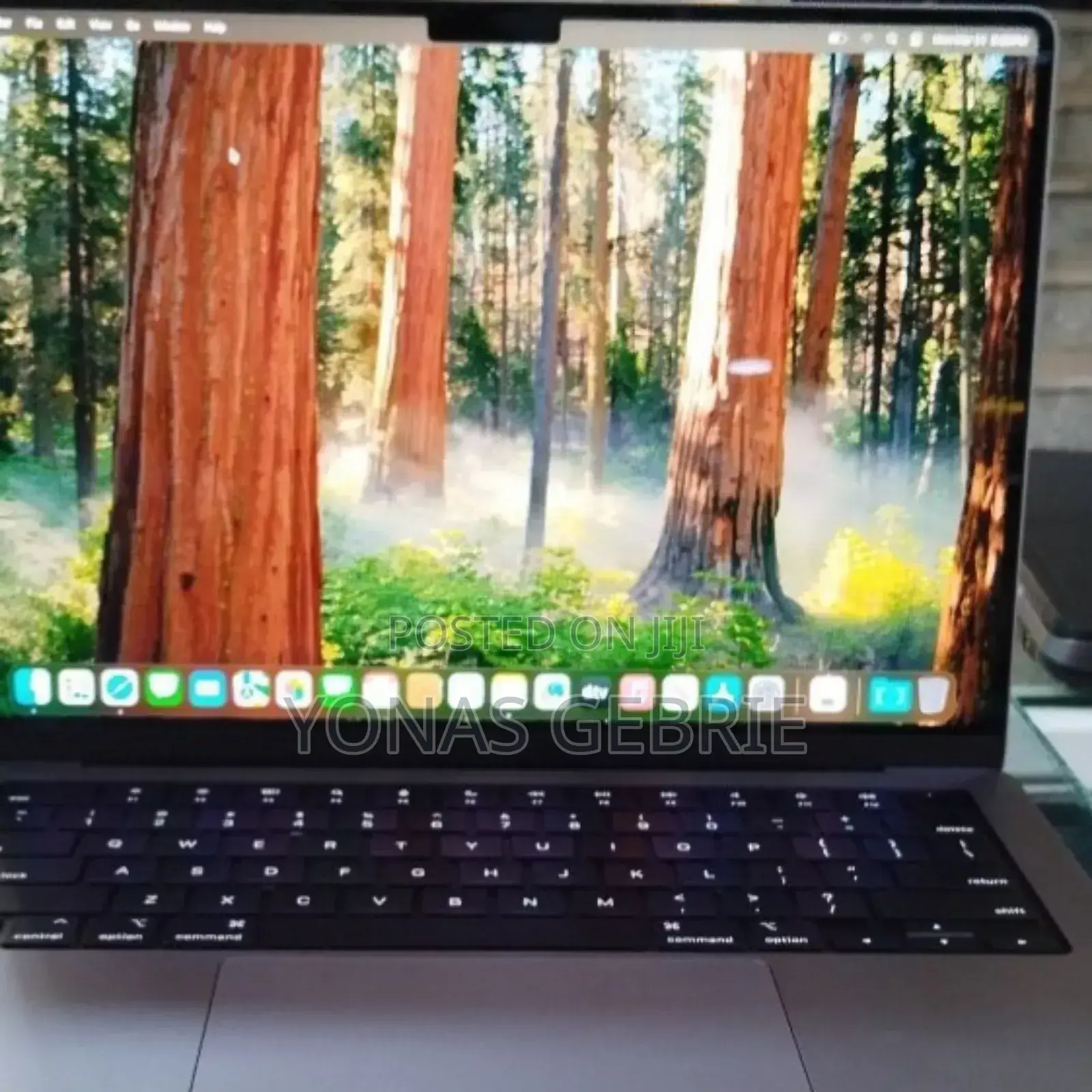 New Laptop Apple MacBook Pro 2020 M1 16GB Apple M1 SSD 1T