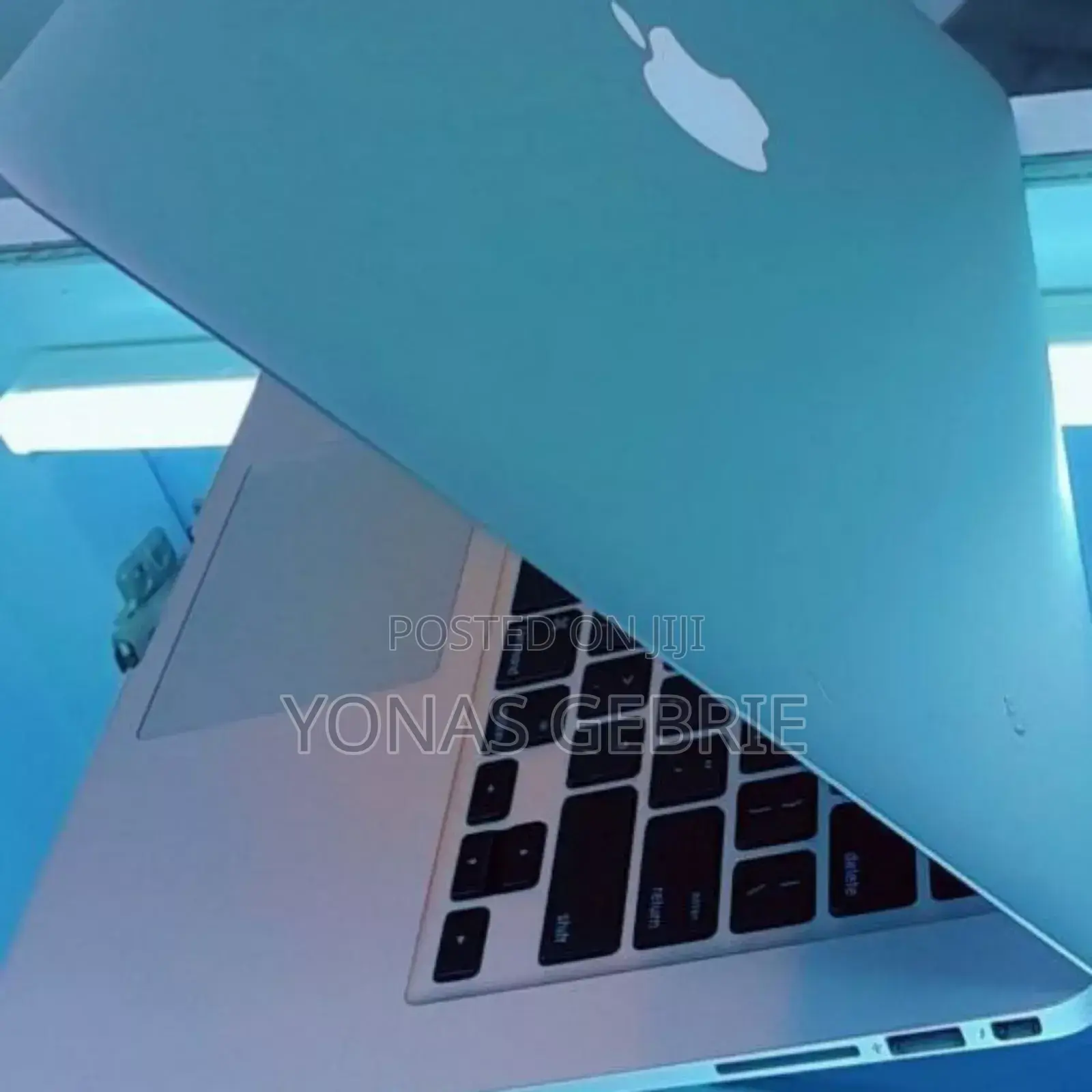 New Laptop Apple MacBook Air 2014 4GB Intel Core I5 SSD 128GB