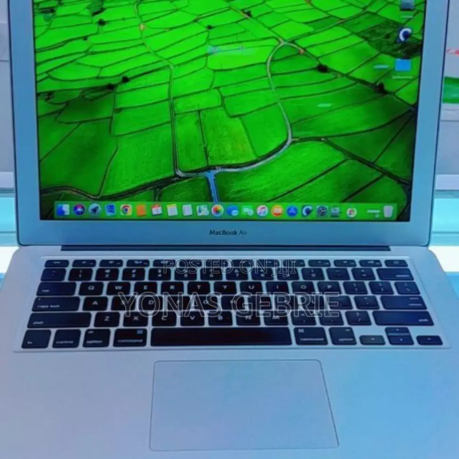 New Laptop Apple MacBook Air 2014 4GB Intel Core I5 SSD 128GB